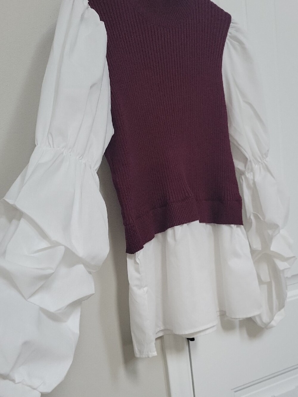 Burgundy Ribbed Mock Neck Tunic Over White Puff-Sleeve Blouse - Picture 2 of 4